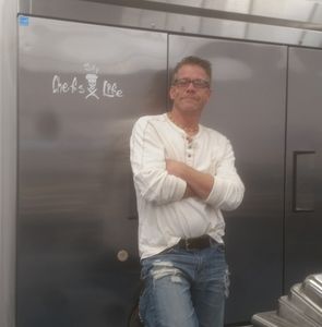 Meet your Posher, Sky